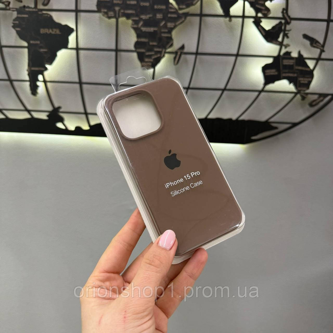 Silicone Case чохол з мікрофіброю для iPhone 15 Pro,чохол-бампер для Айфон 15 Про (Коричневий)