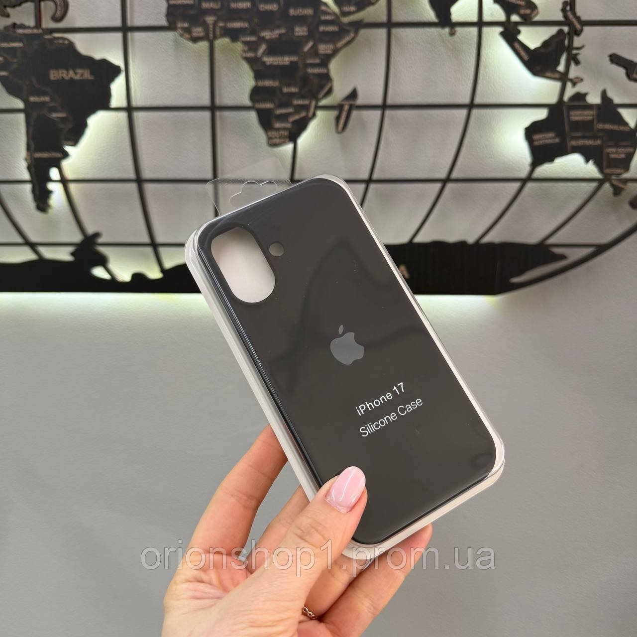 Silicone Case чохол з мікрофіброю для iPhone 17,чохол-бампер для Айфон 17 (Чорний)