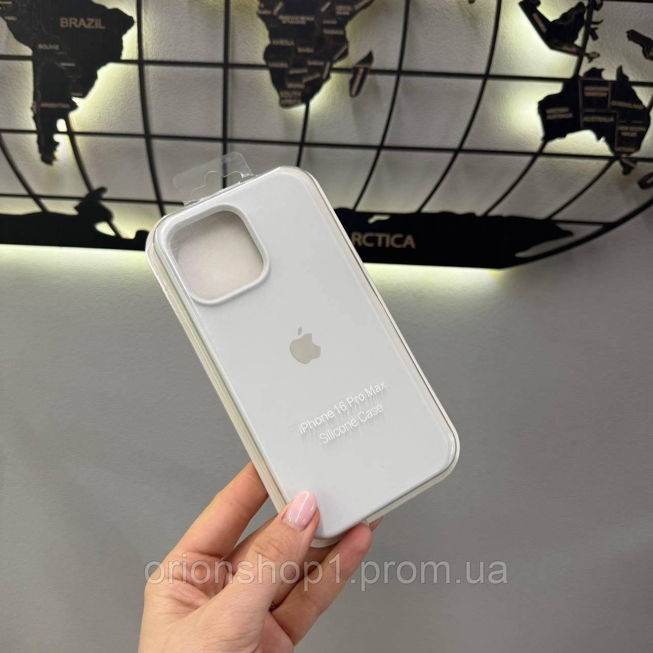 Silicone Case чохол з мікрофіброю для iPhone 16 Pro Max,чохол-бампер для Айфон 16 Про Макс (Білий)