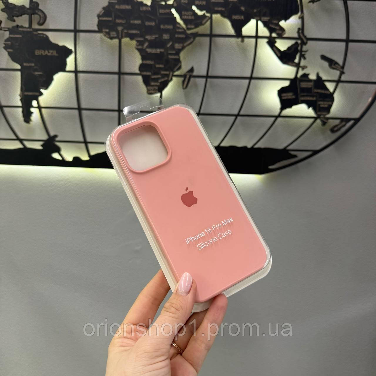 Silicone Case чохол з мікрофіброю для iPhone 16 Pro Max,чохол-бампер для Айфон 16 Про Макс (Рожевий)