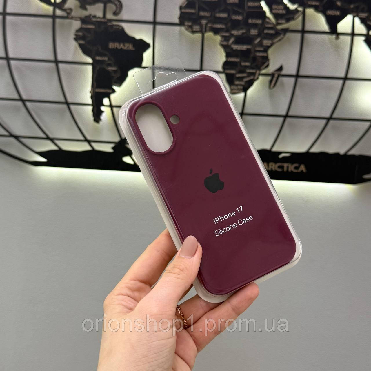 Чохол Silicone Case з мікрофіброю для iPhone 17, якісний чохол-накладка з мікрофіброю для Айфон 17 (Бордовий)