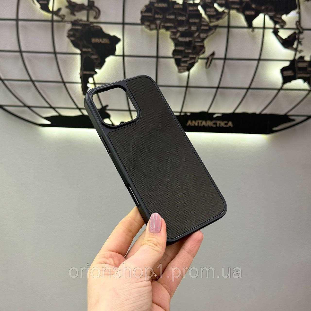 Протиударний чохол-накладка для iPhone 16 Pro Max з MagSafe, чохол-накладка з MagSafe для iPhone 16 Pro Max (Чорний)