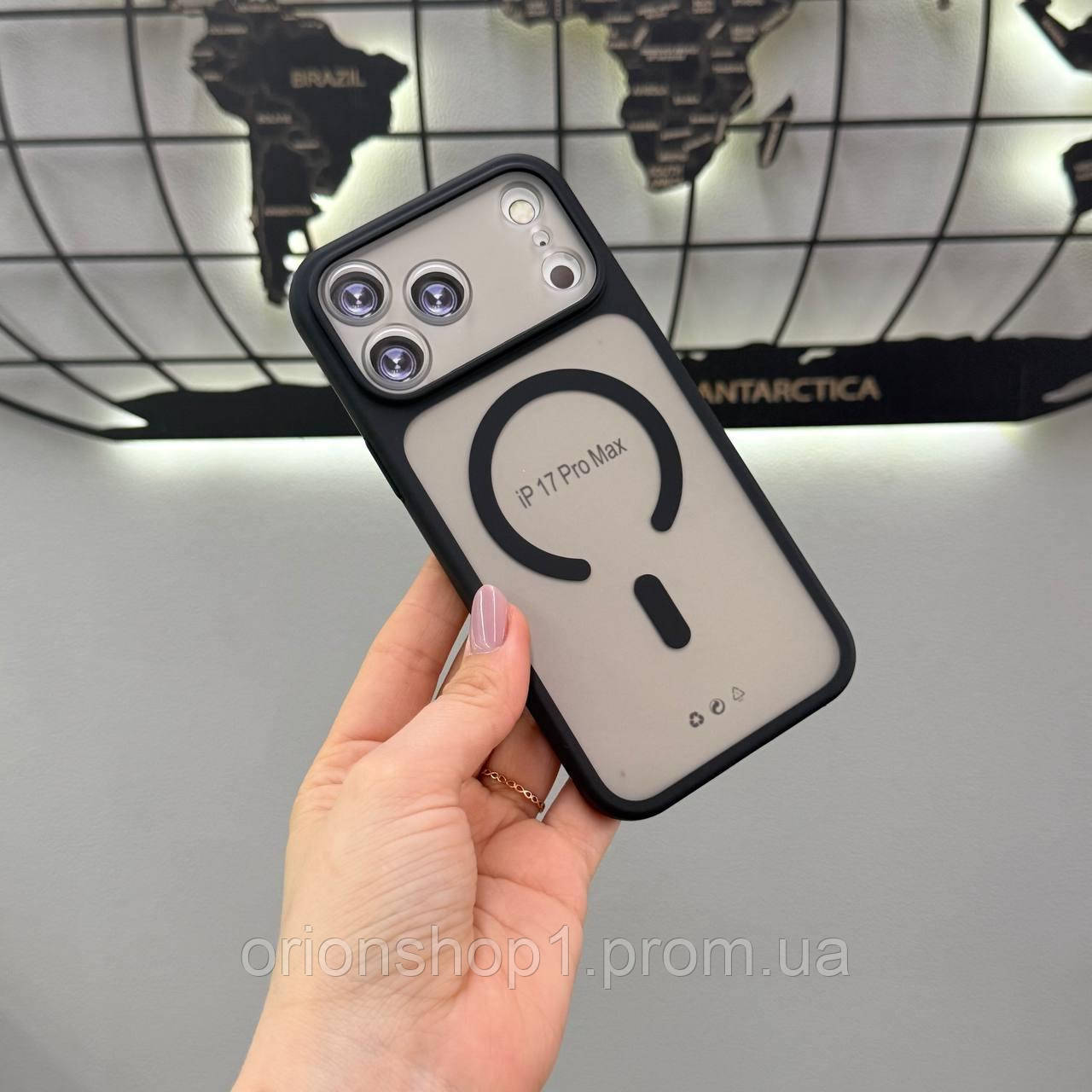 Чохол силіконовий Matte Magsafe iPhone 17 Pro Max,Чохол прозорий з магсейфом для телефону Айфон 17 Про Макс (Чорний)
