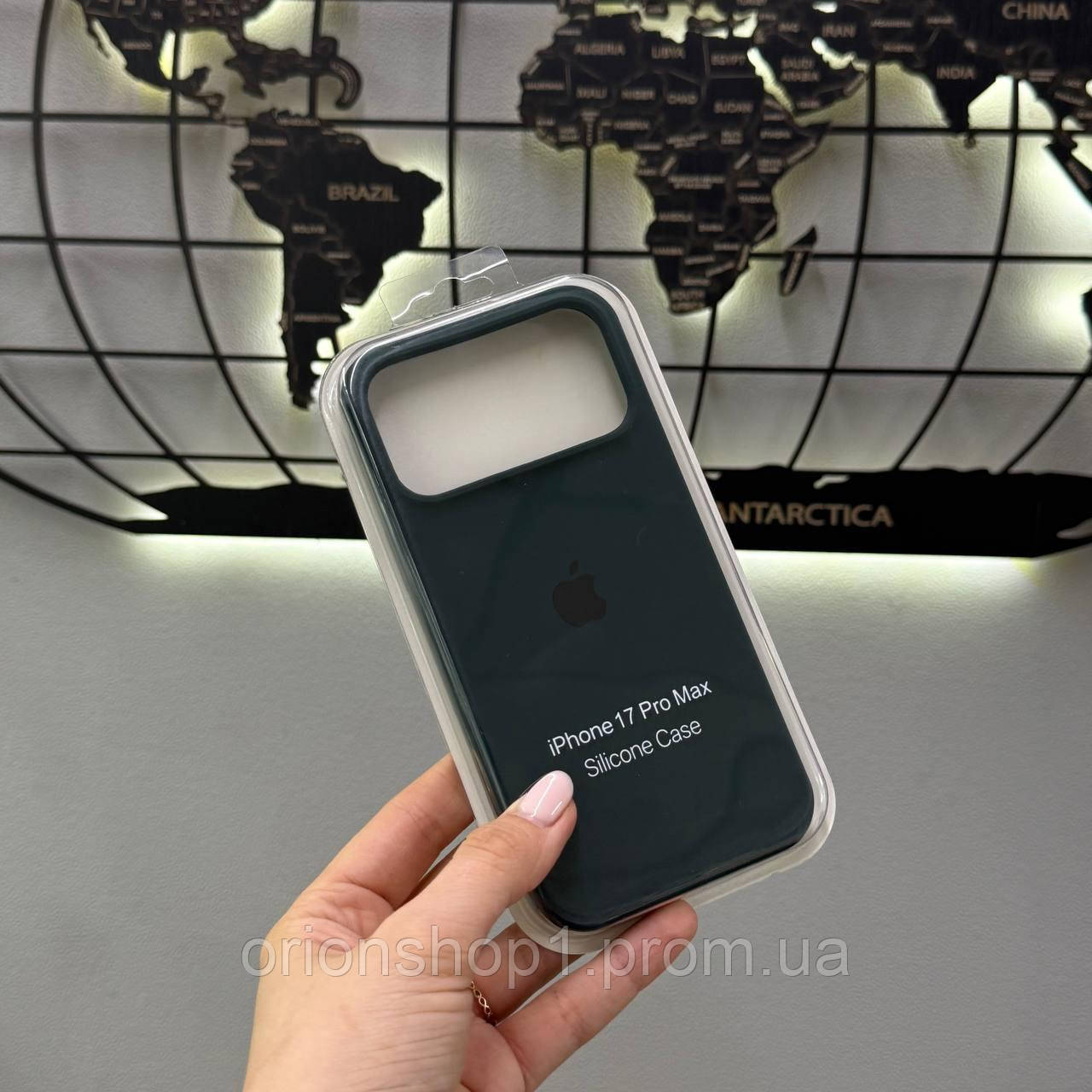 Чохол Silicone Case чохол з мікрофіброю для iPhone 17 Pro Max,чохол-накладка для Айфон 17 Pro Max (Зелений)
