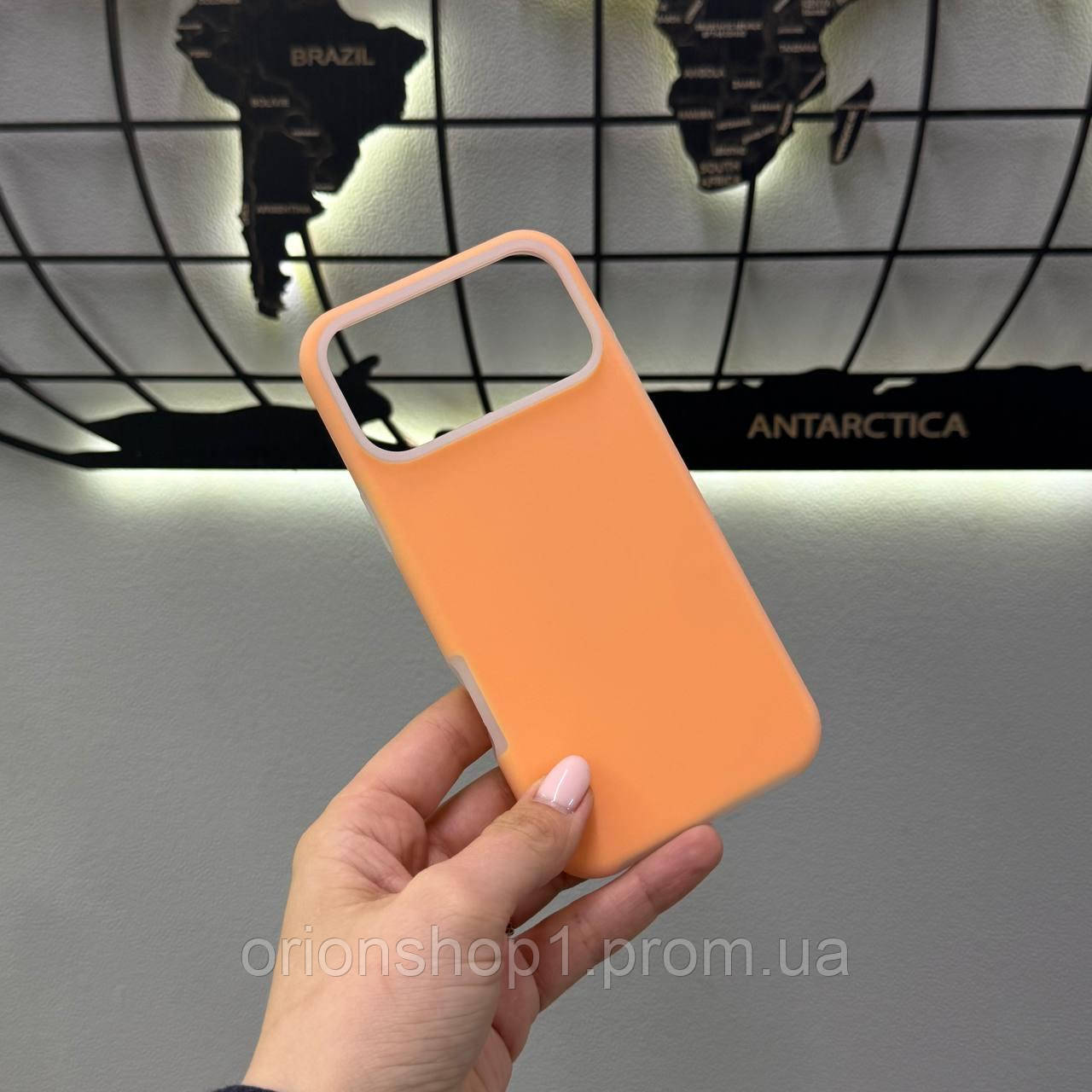 Чохол Silicone Case чохол з мікрофіброю для iPhone 17 Pro Max,чохол-накладка для Айфон 17 Pro Max (Помаранчевий)