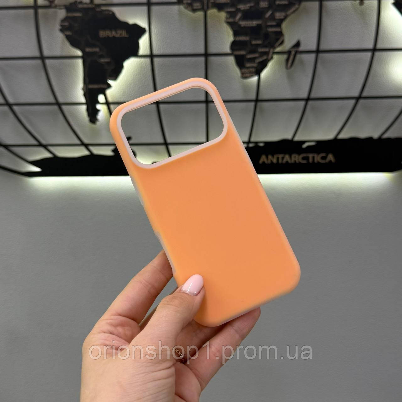 Чохол Silicone Case з мікрофіброю для iPhone 17 Pro,чохол-накладка для Айфон 17 Pro (Помаранчевий)