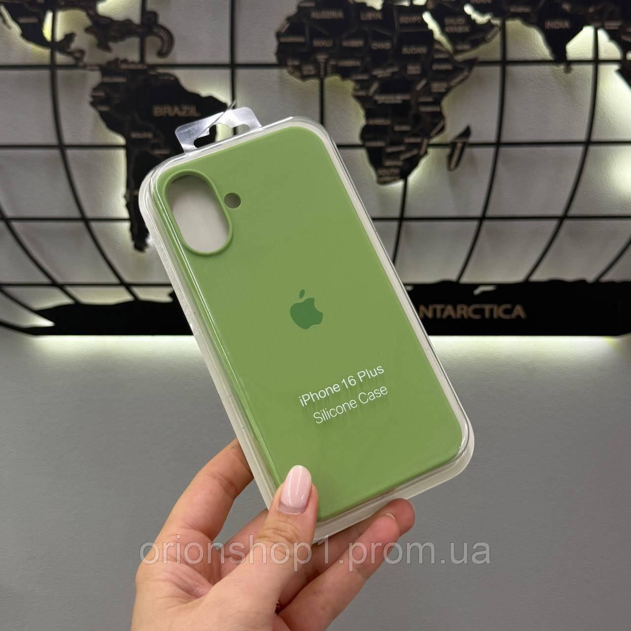 Чохол Silicone Case чохол з мікрофіброю для iPhone 16 Plus,чохол-накладка для Айфон 16 Plus (Зелений)
