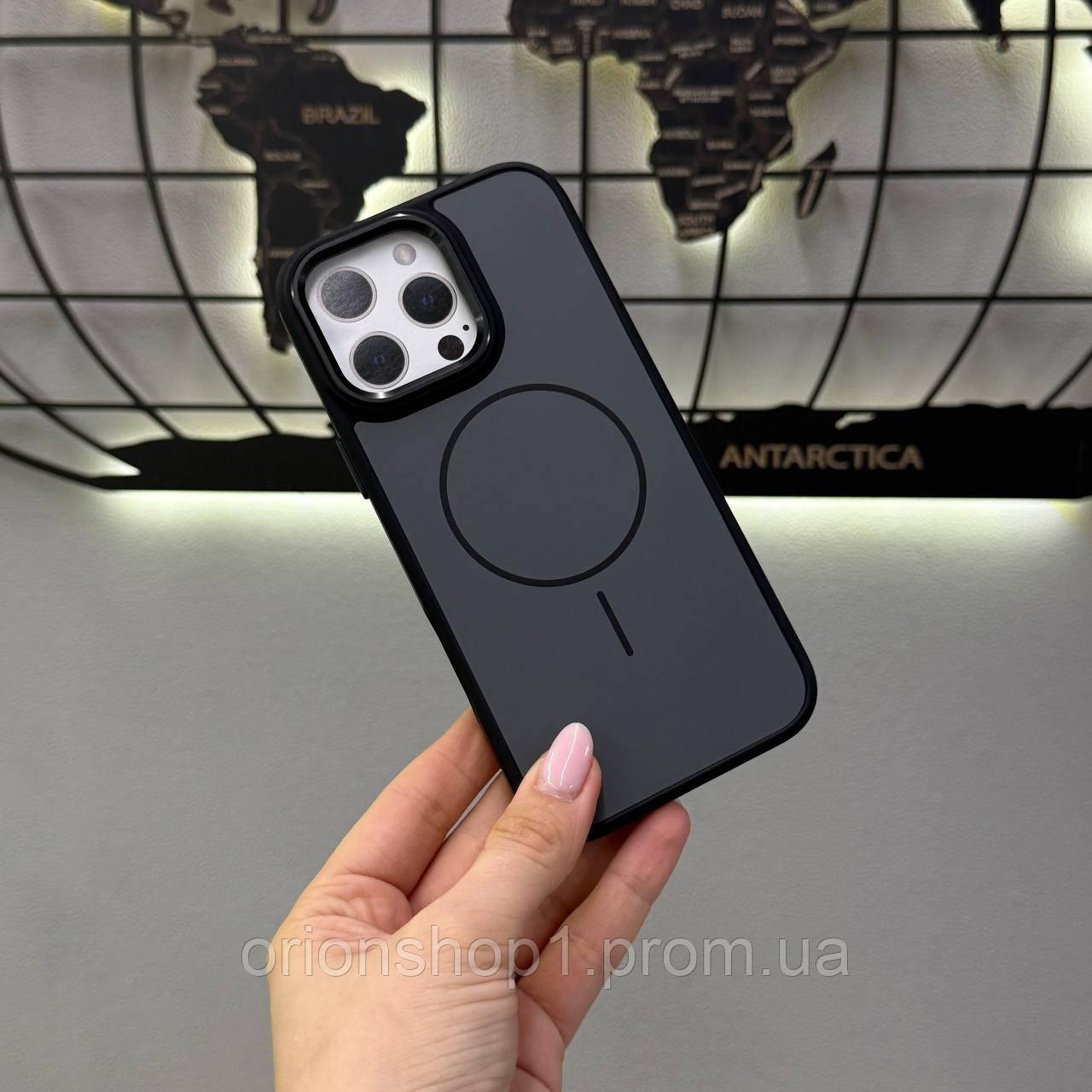 Протиударний чохол-накладка для iPhone 16 Pro Max з MagSafe, чохол-накладка з MagSafe для iPhone 16 Pro Max (Чорний)